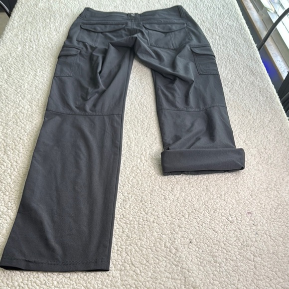 Kuhl Women's Gray Cargo Pants - Picture 5 of 7